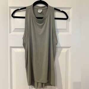 Athleta Women's Sleeveless Tank Top in Green